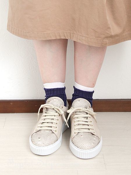 イタリア シュータンがリバーシブルスパンコールのレザースニーカー ベージュマイケル 30 40 50代の女性ファッションならタプレスタイル