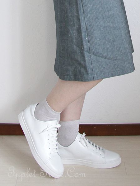 21年 春夏予約 日本製 シンプルなレザーのスタイリッシュスニーカー