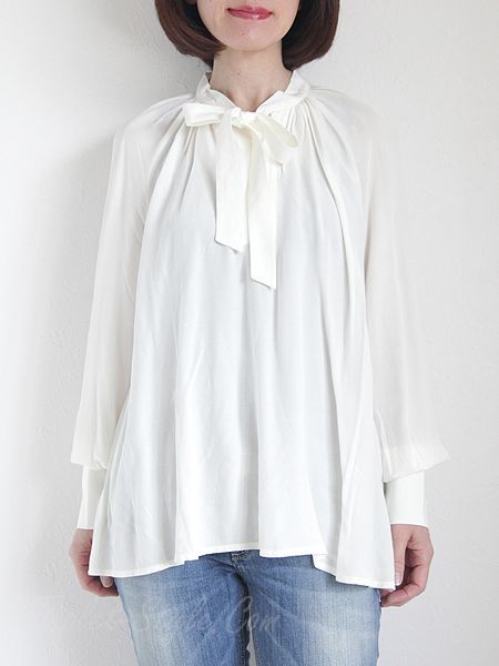 セール品 フランス とろみのあるボウタイブラウス 白 サイズ展開あり