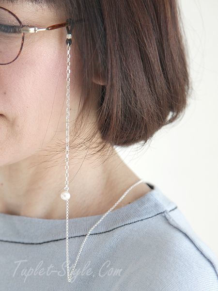 Orner アクセサリーのようなシルバー製の眼鏡チェーン パール