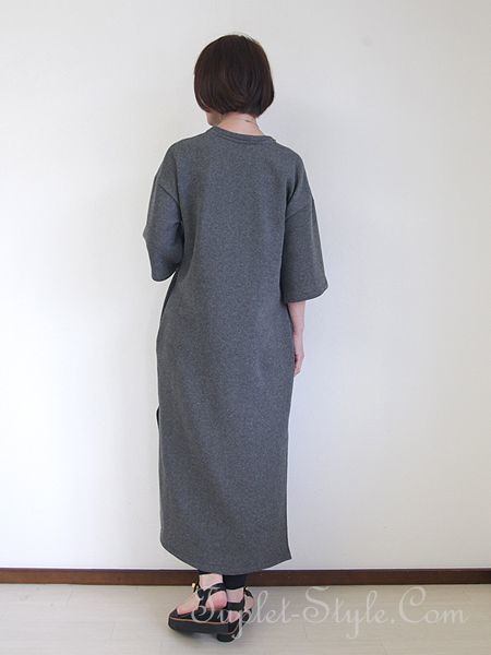 Tsunoda Paris 21年 春夏 スウェット素材 5分袖ミモレ丈ワンピース